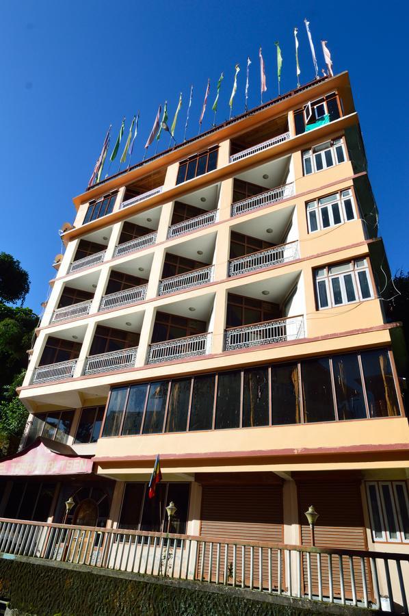 Hotel Tashi Gyal Tsen Pelling Exterior photo