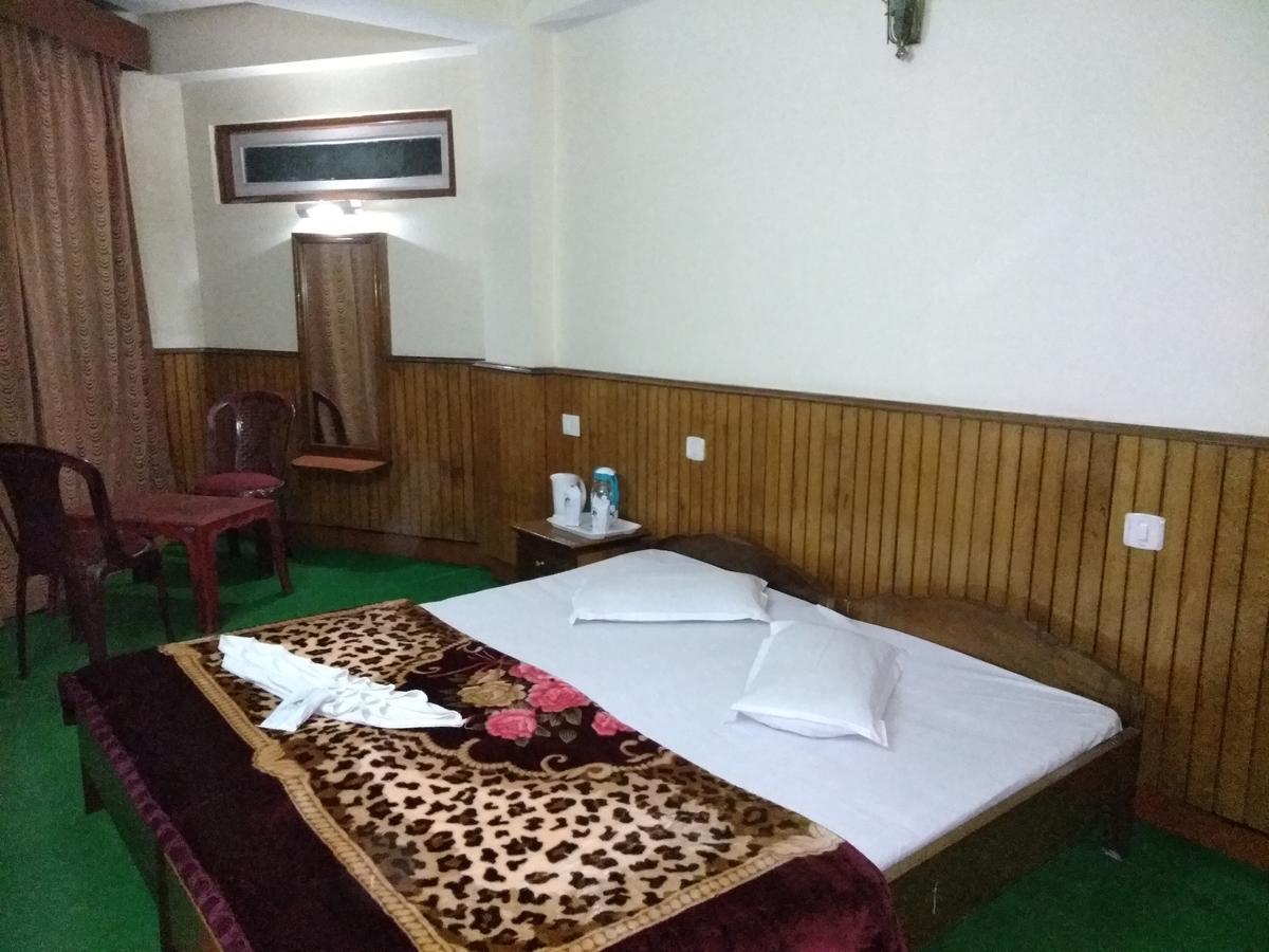 Hotel Tashi Gyal Tsen Pelling Exterior photo
